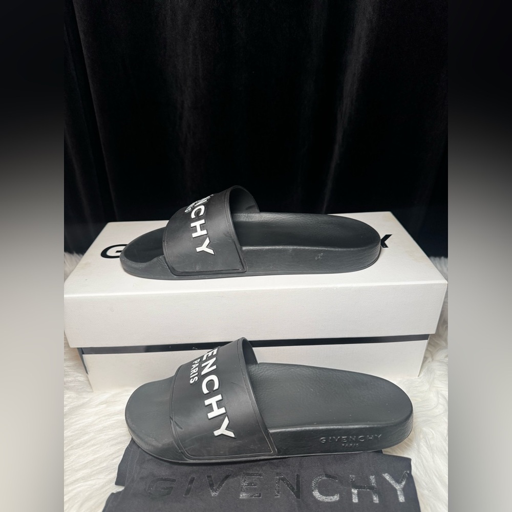 Givenchy Black Womens Sandals - Picture 4 of 8
